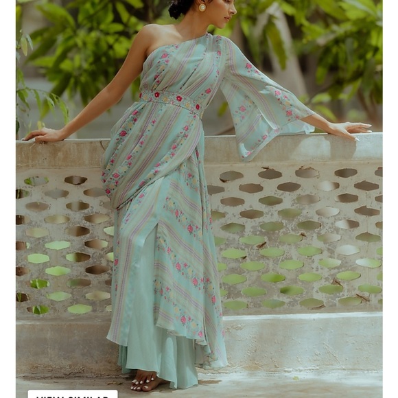 Paulmi & Harsh Indian skirt set - Picture 1 of 5